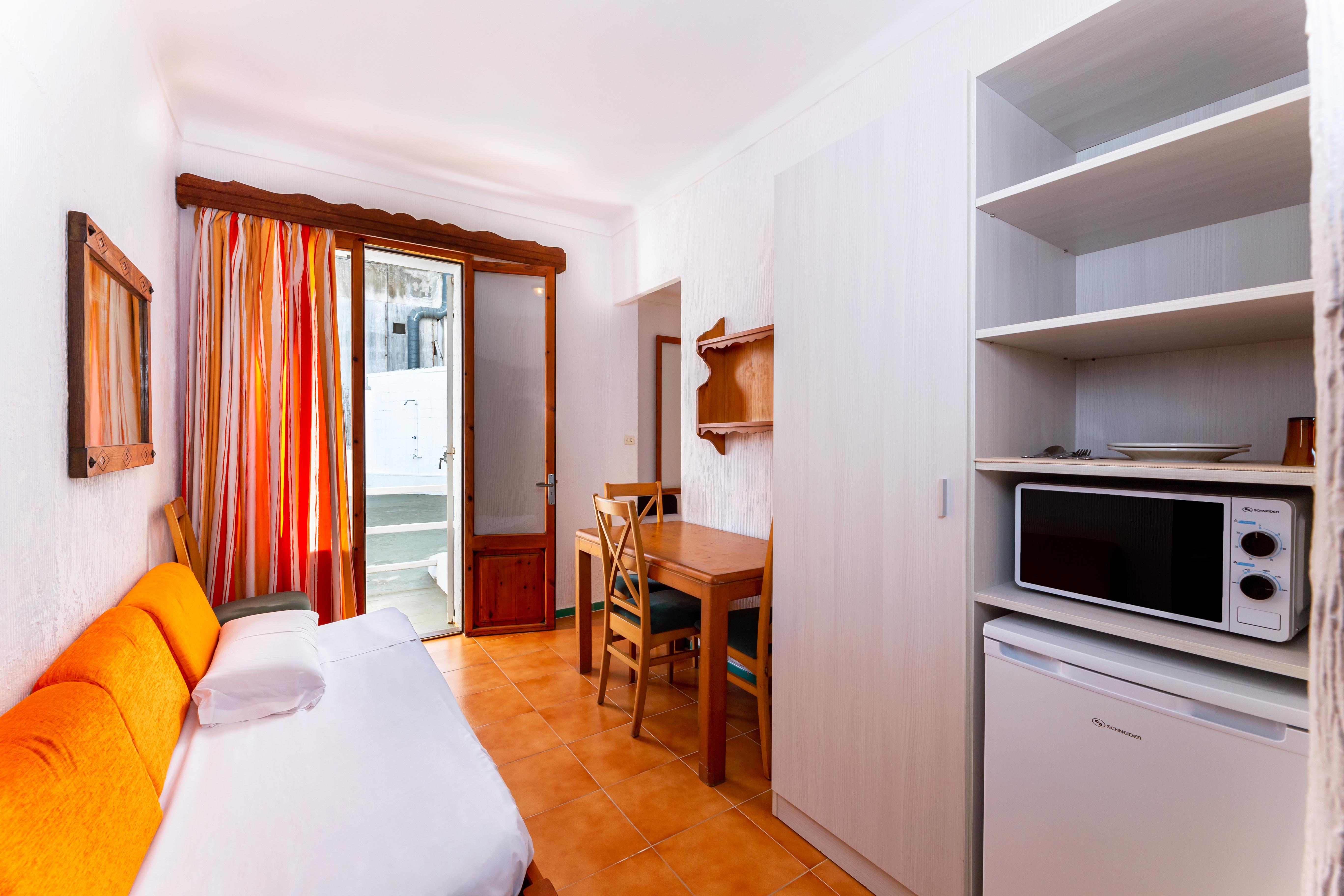 Hostal Residencia San Francisco Portocolom  Eksteriør bilde