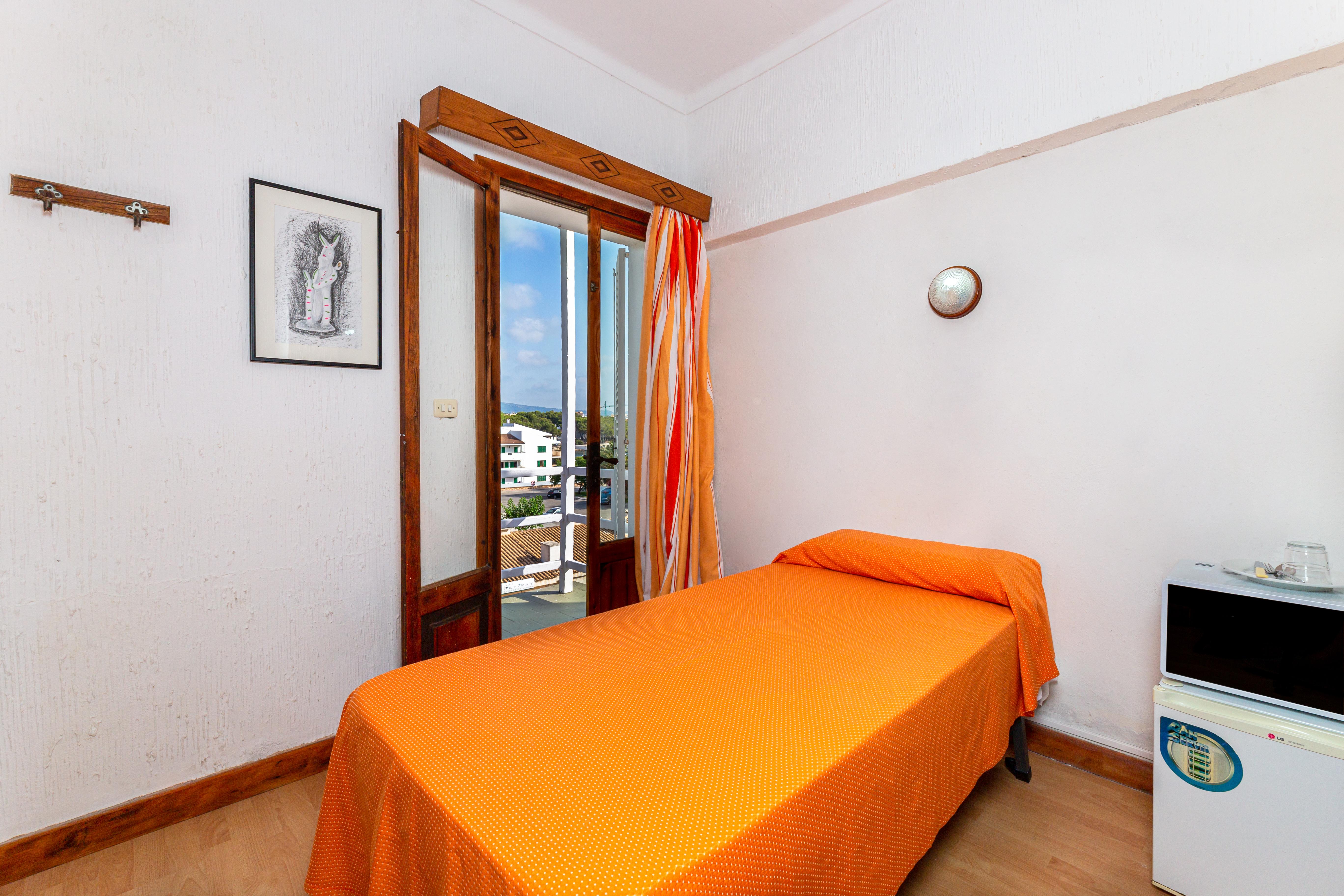 Hostal Residencia San Francisco Portocolom  Eksteriør bilde